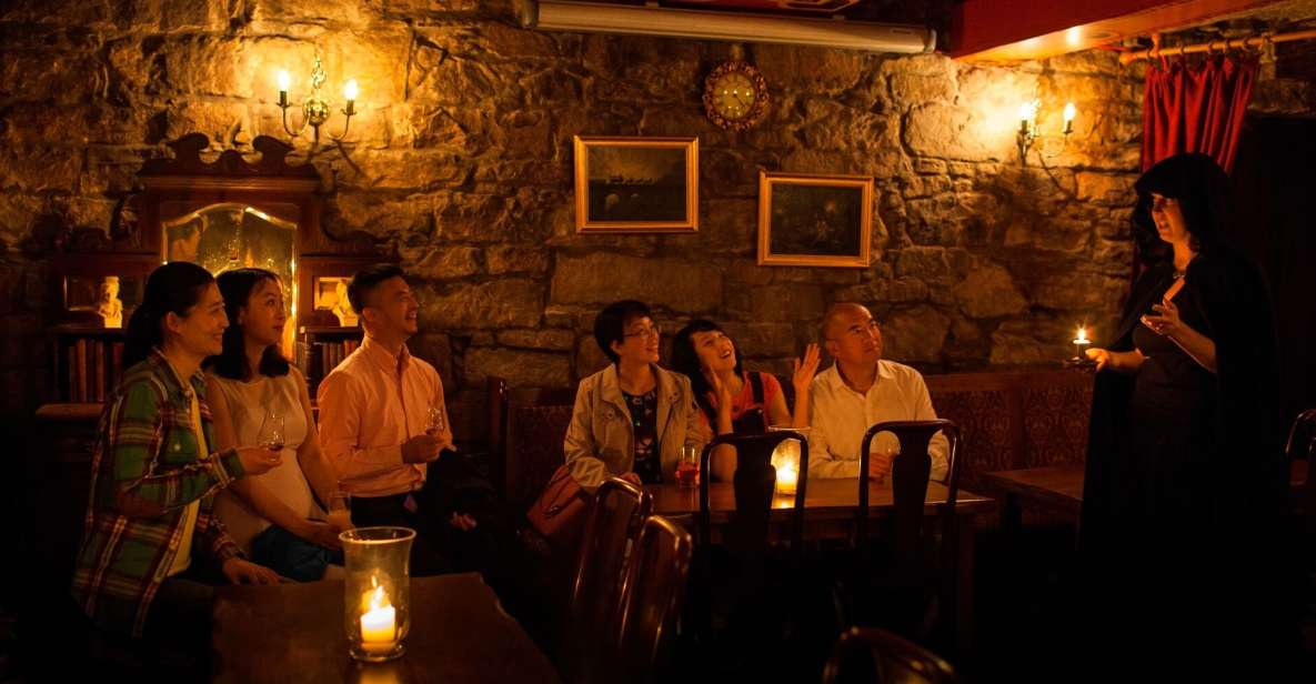 Edinburgh: Underground Vaults Evening Ghost Tour With Whisky - Exploring the Blair Street Vaults