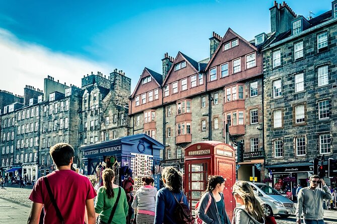 Edinburgh Whisky Walking Tour - Arrival and Meeting