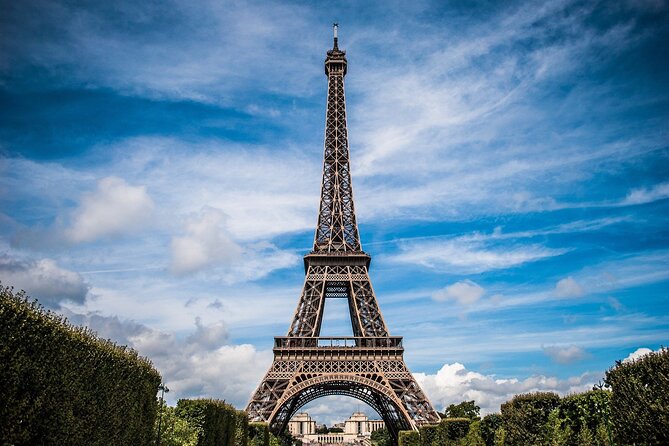 Eiffel Tower Paris Entry Ticket With Optional Live Guide - Customer Reviews Summary