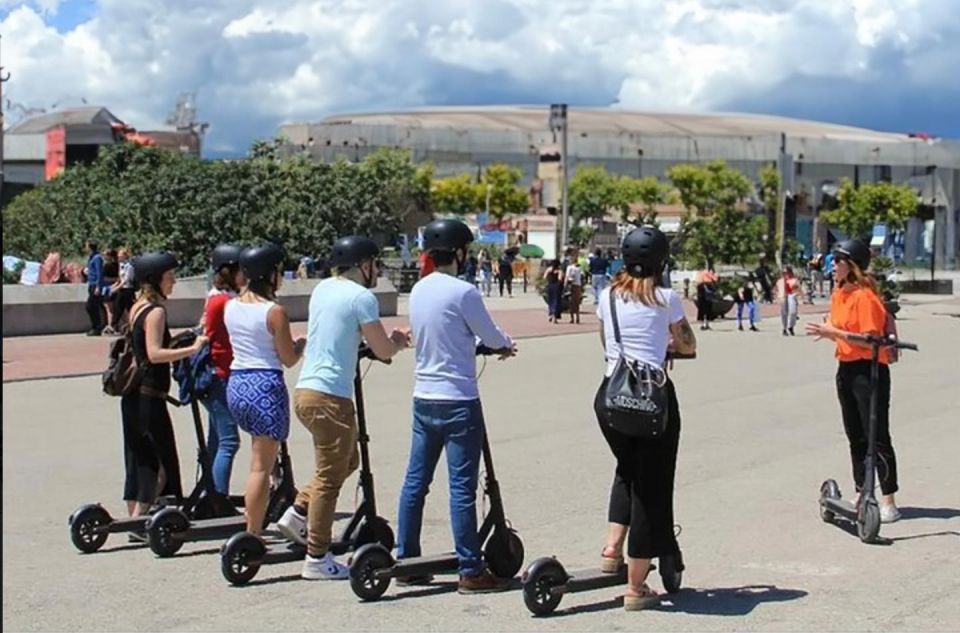 Electric Scooter Tour: Full Tour (Old Town + Shipyard) 2,5h - Tour Logistics