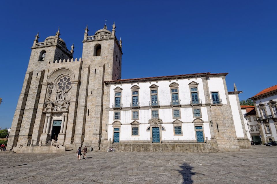 Essential Porto Walking Tour - Booking Information