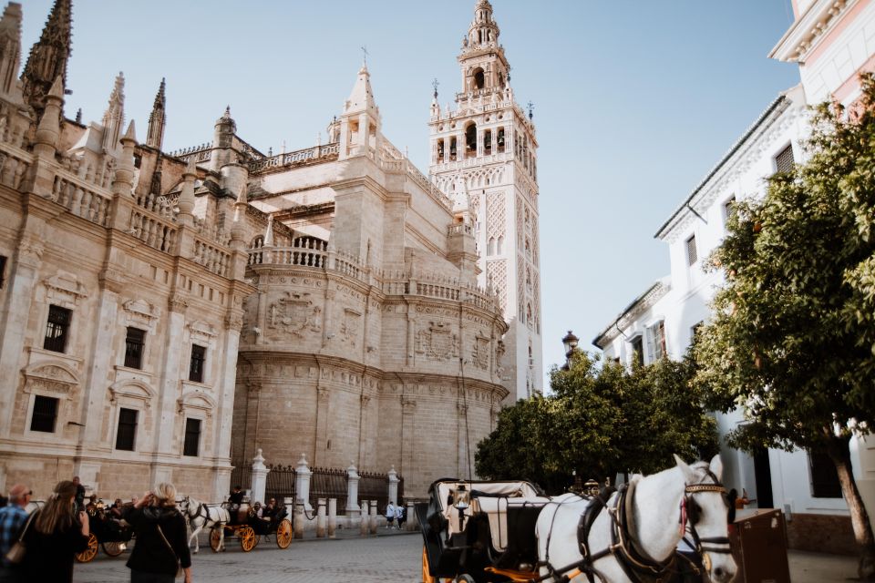 Exclusive Essential Seville Tour - Meeting Point