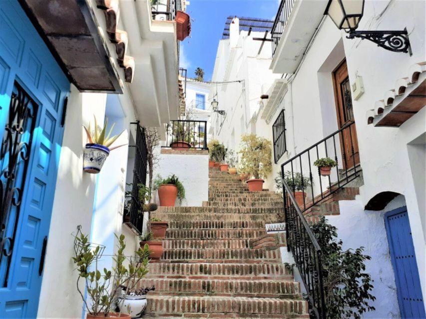 Excursion From Malaga to Nerja and Frigiliana - Itinerary Details