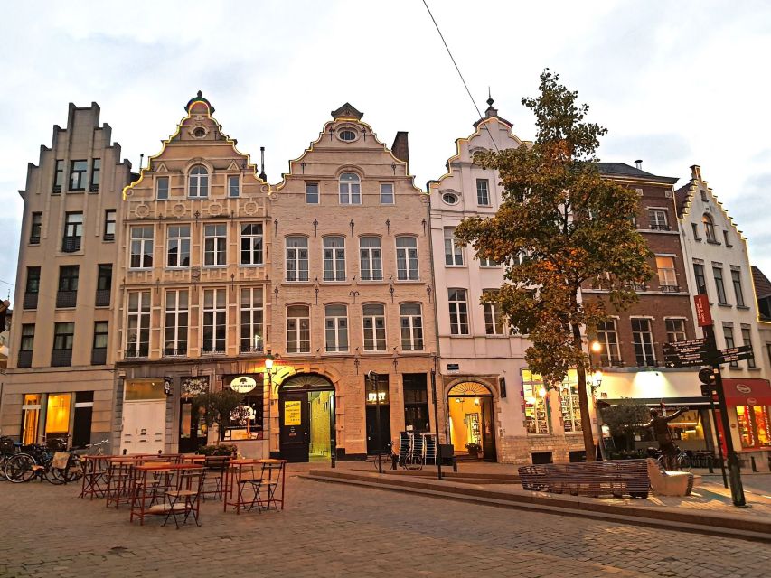 Explore Brussels With Family - Walking Tour - Itinerary Highlights