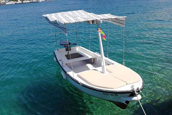 Explore the West Side of the Island of Brač With Pasara Boat - Traditional Dalmatian Boat - Inclusions and Amenities