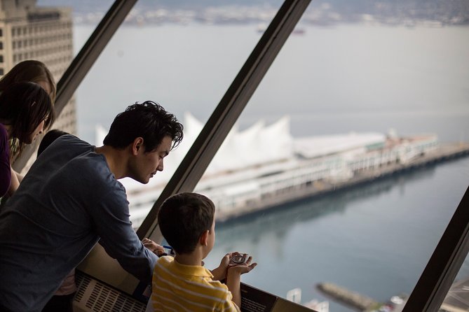 Exploring Vancouver: Includes Admission to Vancouver Lookout - Key Attractions