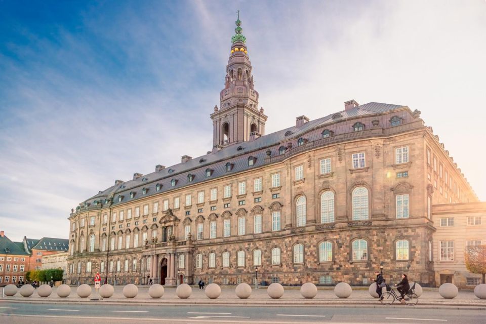 Fast-Track Christiansborg Palace Copenhagen Private Tour - Experience Highlights