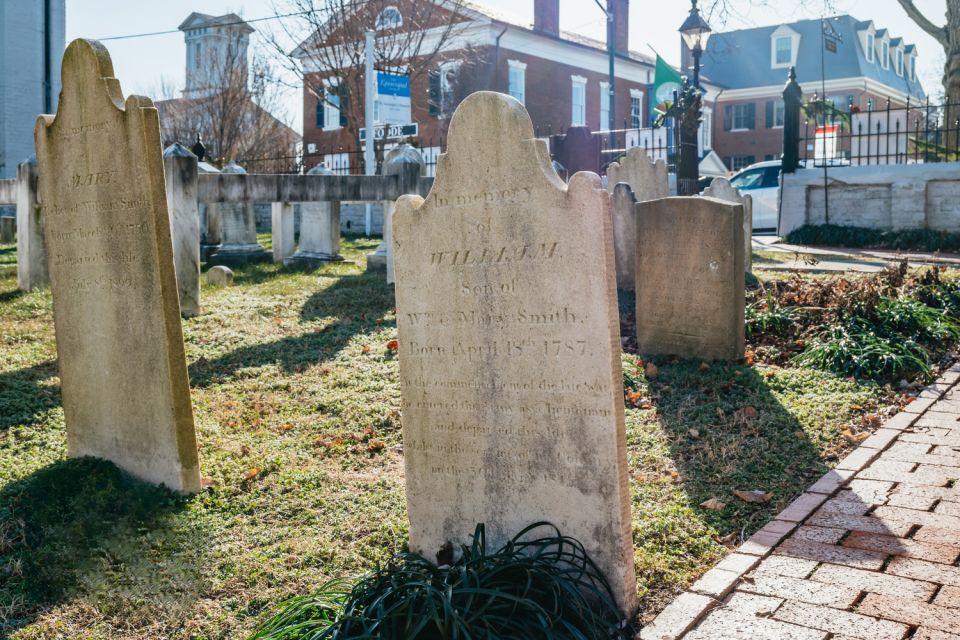 Fredericksburg: Self-Guided Ghost Audio Tour With Mobile App - Highlights of the Tour