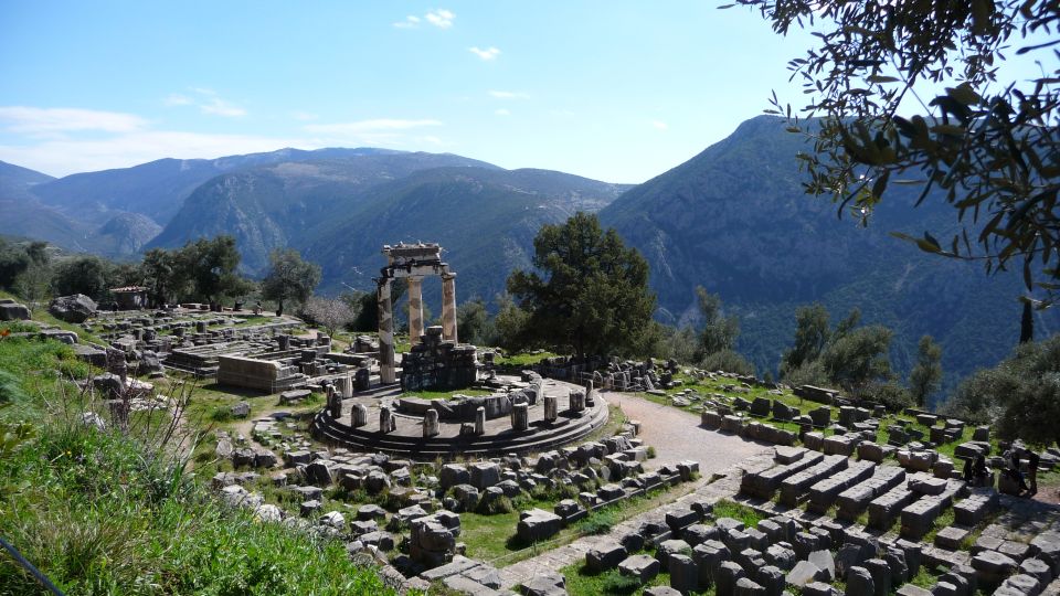 From Athens: Full Day Private Tour of Delphi - Itinerary and Experiences