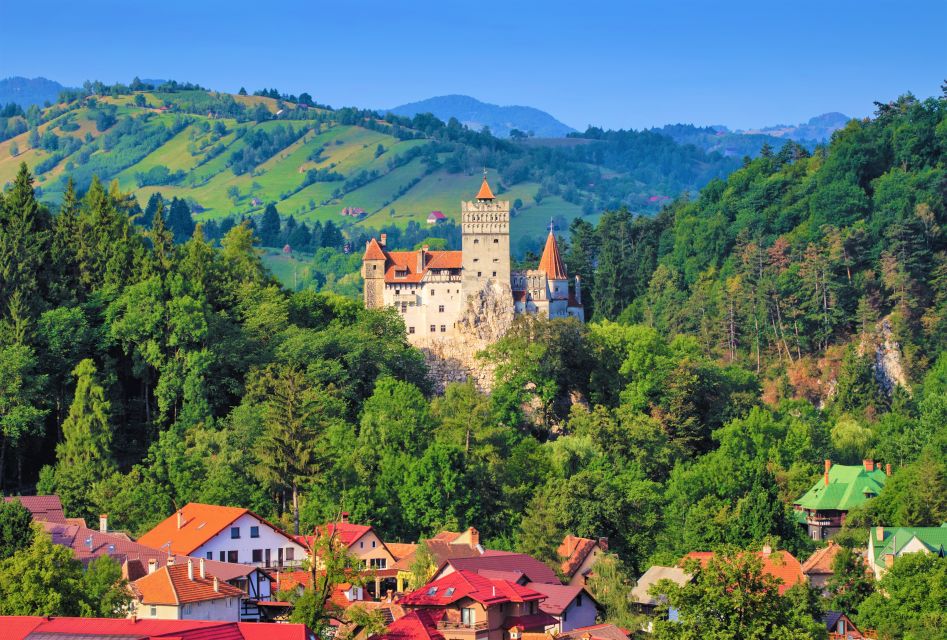 From Bucharest: Dracula Castle, Peles & Brasov Full-Day Trip - Itinerary