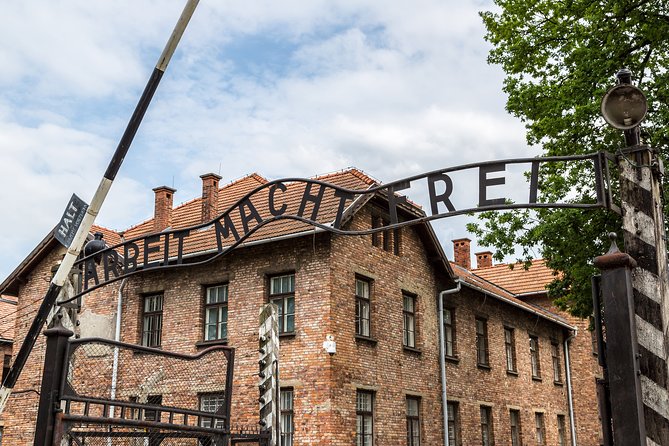 From Cracow: Auschwitz- Birkenau Tour With Transportation - Meeting and Pickup