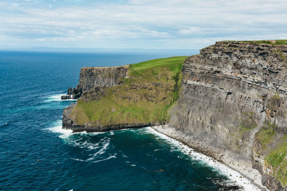 From Galway: Aran Islands & Cliffs of Moher Full-Day Trip - Itinerary Highlights