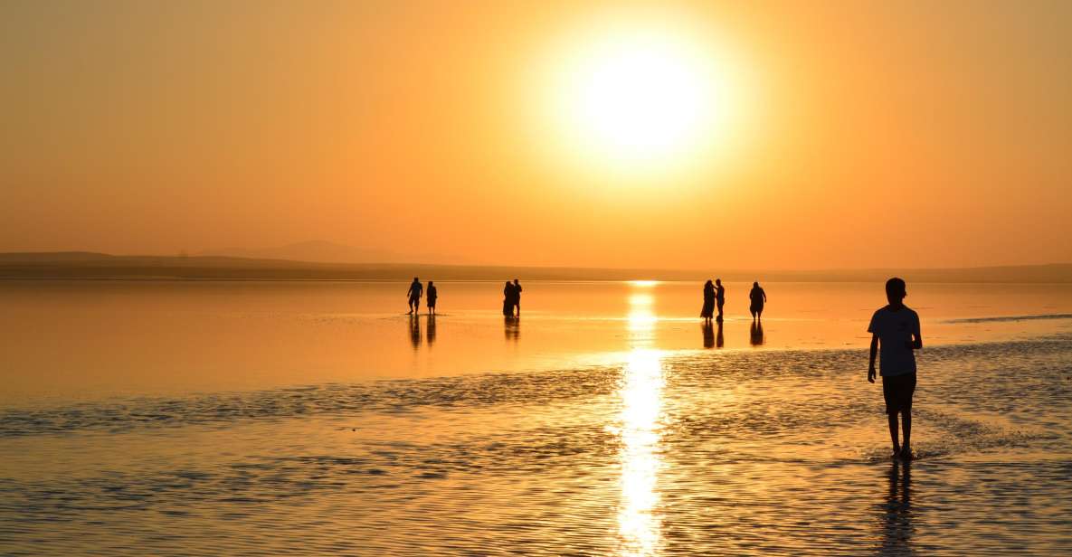 From Göreme: Salt Lake Tour at Sunset - Vibrant Colors of Tuz Golu