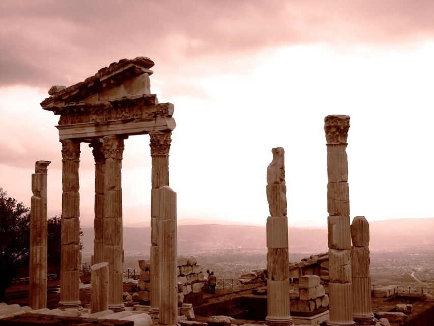 From Istanbul: 2-Day Ephesus & Pamukkale Tour by Bus - Destinations and Highlights