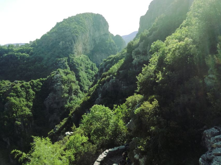 From Kipoi: Zagori Hike With Vradeto Steps & Beloi Viewpoint - Itinerary Highlights