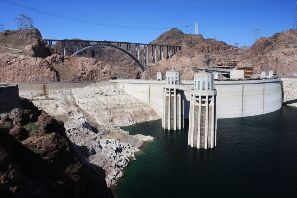 From Las Vegas: Hoover Dam Express Shuttle Tour - Itinerary Highlights