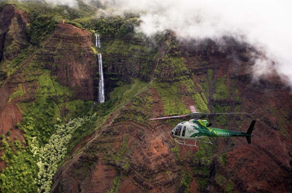 From Lihue: Kauai Sightseeing Helicopter Flight - Live Tour Guide and Group Size