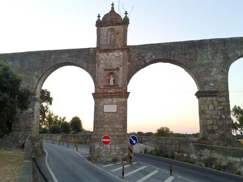 From Lisbon: Évora Tour With Wine Tasting Included - Itinerary Highlights