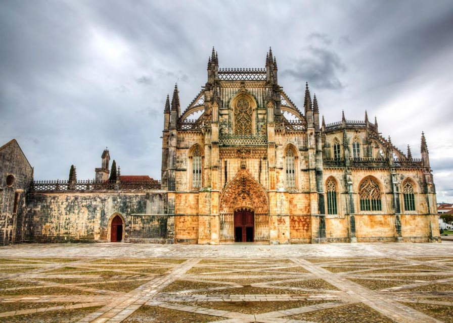 From Lisbon: Fatima, Nazare, Obidos & Batalha Full Day Tour - Pickup and Drop-off