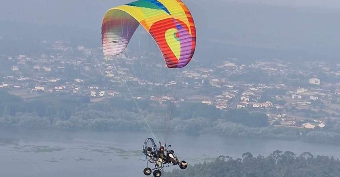 From Lisbon: Motorised Paragliding Tandem Flight - Duration and Participation