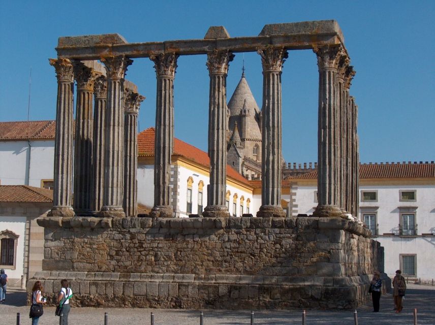 From Lisbon: Private 9-Hour Tour of Évora and Estremoz - Itinerary