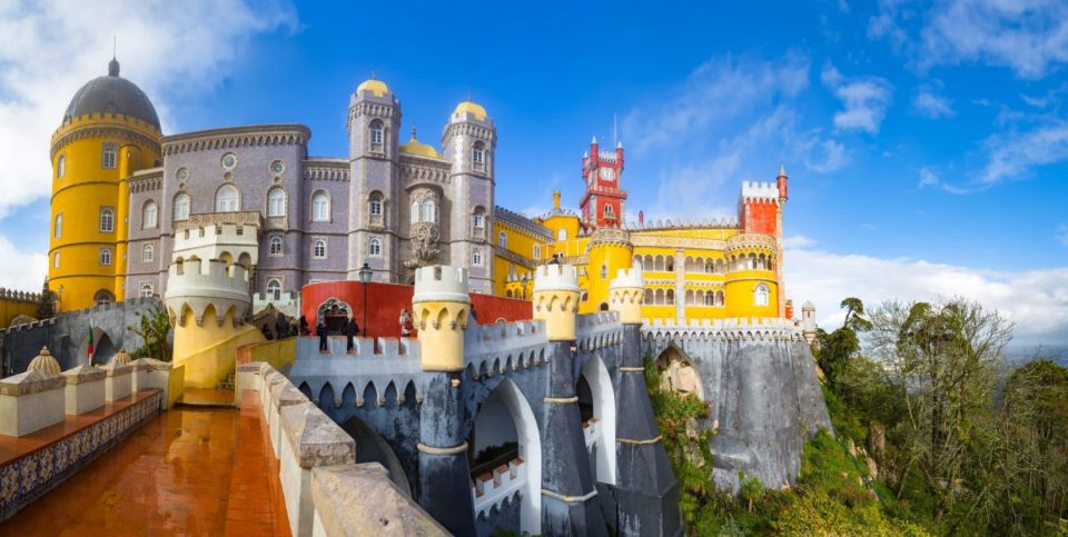 From Lisbon: Sintra Private Tour Full-Day in a Premium Car - Itinerary and Highlights