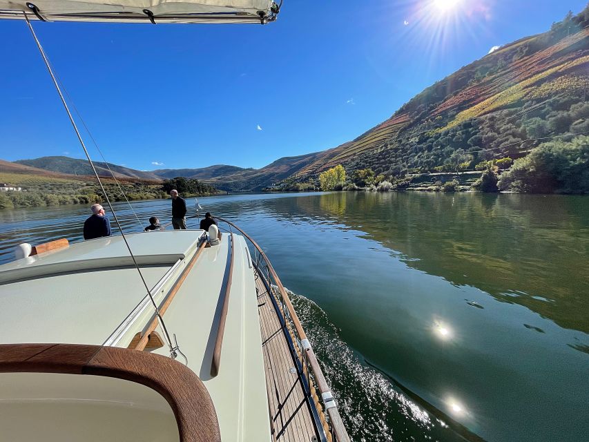 From Pinhão: Private Yacht Cruise Along the Douro River - Duration and Language Options