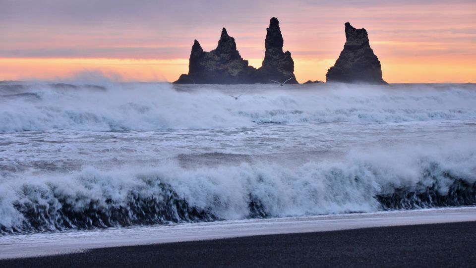 From Reykjavik: Glacier Lagoon Small Group Tour - Highlights of the Itinerary