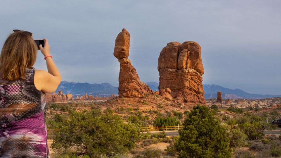 From Salt Lake City: Private Tour of Arches National Park - Iconic Sandstone Formations