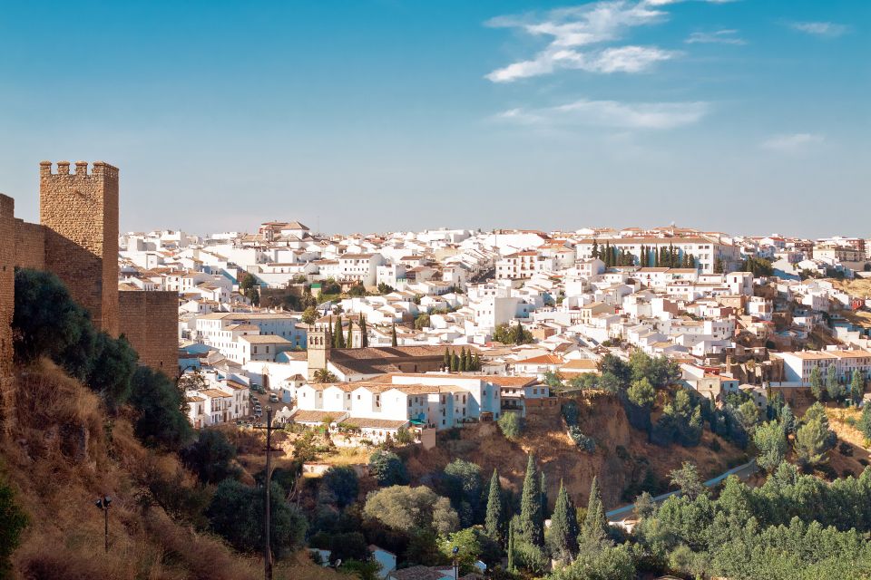 From Seville: White Villages Tour - Visiting Zahara De La Sierra