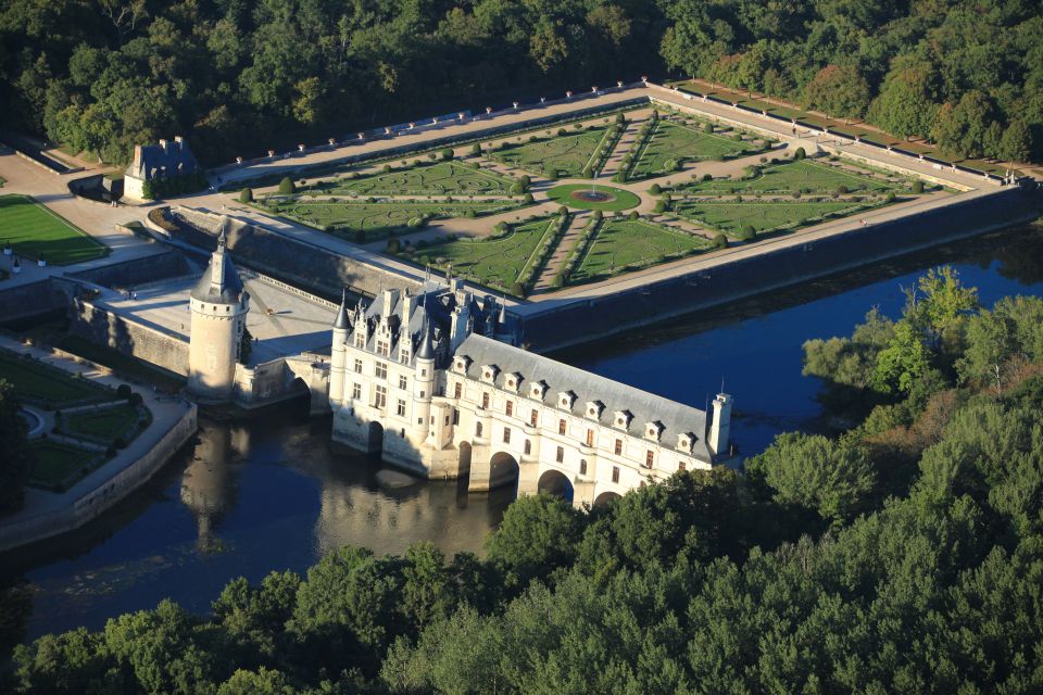 From Tours: Small Group Half Day Trip to Chenonceau Castle - Highlights of Chenonceau Castle