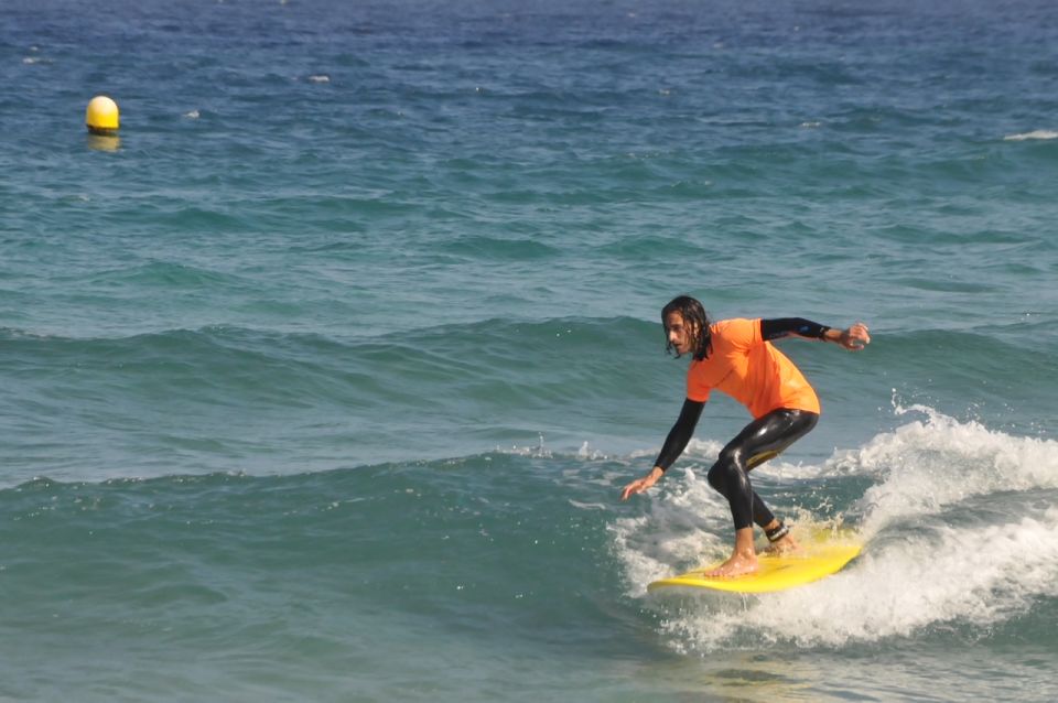 Fuerteventura: Learn to Surf Lesson - Instructors and Experience