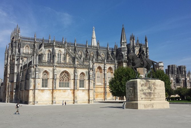 Full-Day Small-Group Fatima, Batalha, and Obidos Tour From Lisbon - Inclusions and Transportation