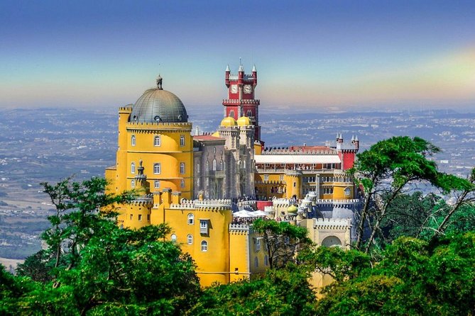 Full Day Tour Sintra, Pena Palace, Regaleira, Cabo Roca, Cascais - Coastal Attractions