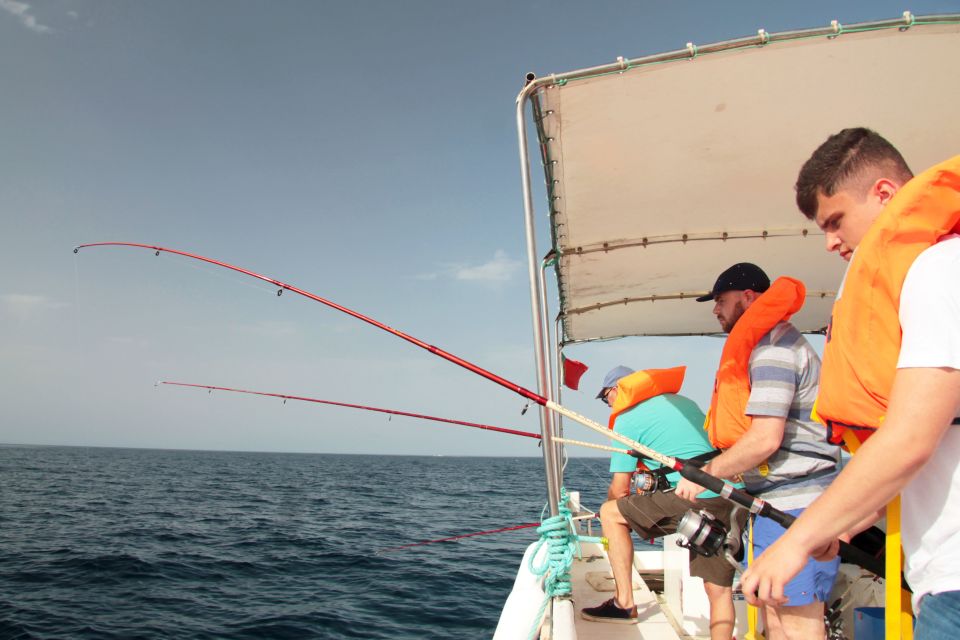 Fuzeta: 2.5-Hour Sport Fishing Tour - Experience Highlights