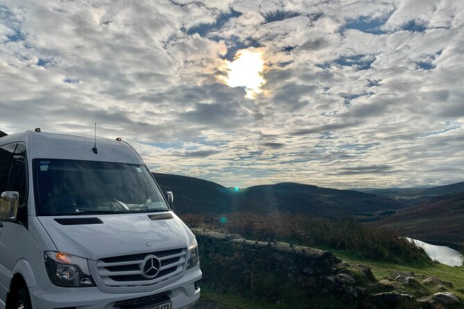 Giants Causeway and Belfast Private Day Tour - Driving the Causeway Coastal Route