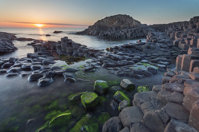 Giants Causeway, Rope Bridge, Carrickfergus Castle and Dark Hedges Tour - Included and Excluded