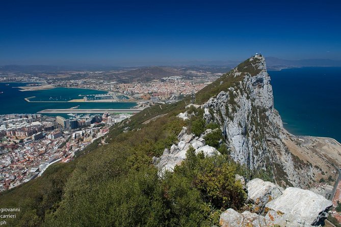 Gibraltar Sightseeing: Classic Rock Tour (Private) - St. Michaels Cave