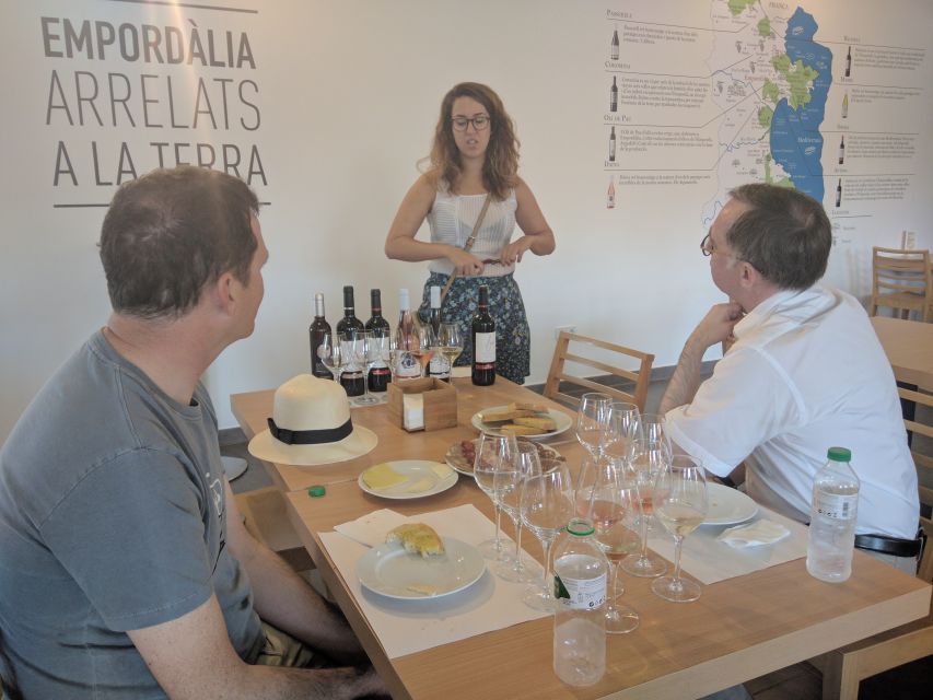 Girona: Local Wineries Tour With Breakfast and Wine Tasting - Itinerary Details