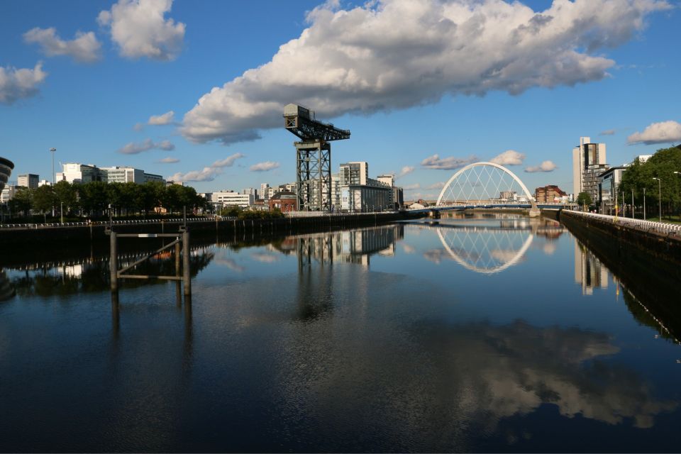 Glasgow: First Discovery Walk and Reading Walking Tour - Highlights of the Walk