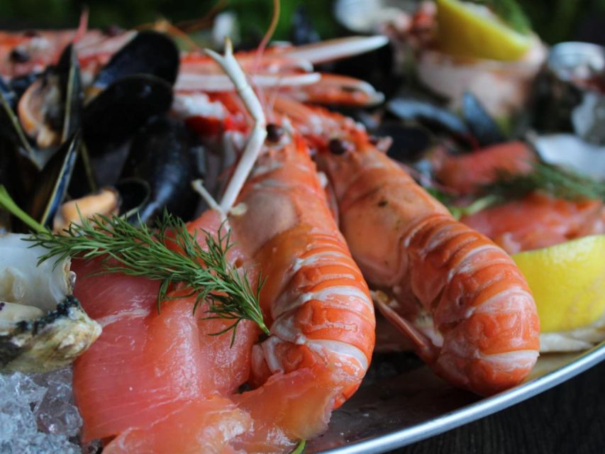 Glasgow: Luxury Seafood Platter at Scottish Restaurant - Seafood Offerings