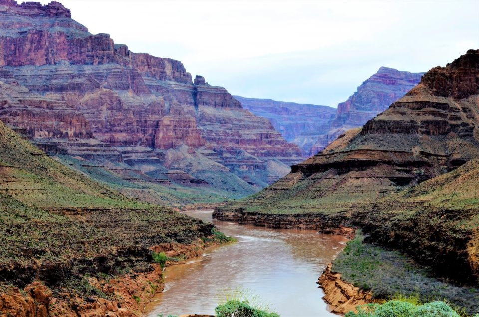 Grand Canyon Helicopter Tour With Black Canyon Rafting - Helicopter Ride Details