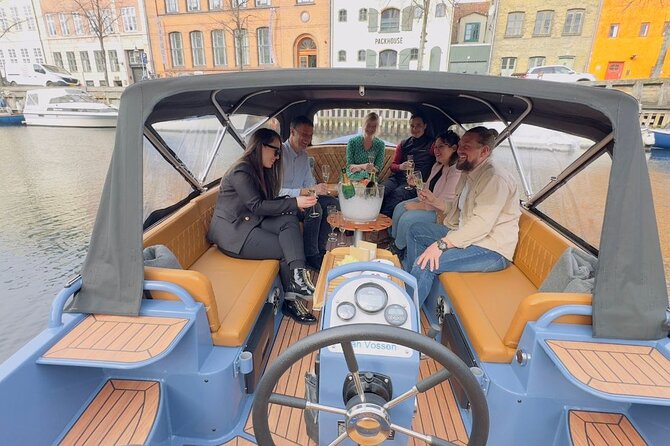 Guided Canal Tour in Copenhagen by Electric Boat - What to Expect