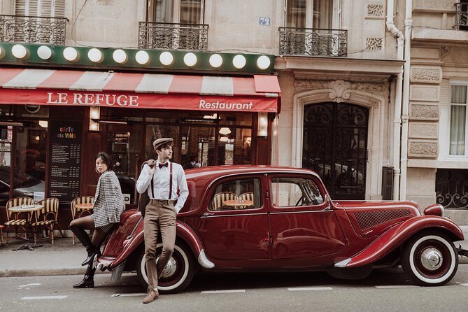 Guided Tour of Paris in Citroën Traction Avant or DS 21 - Meeting and Pickup