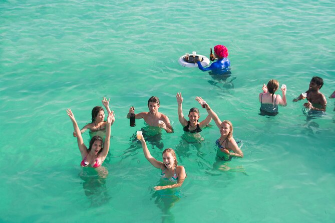 Half Day Party Boat and Snorkeling in Punta Cana - Meeting and Pickup Details