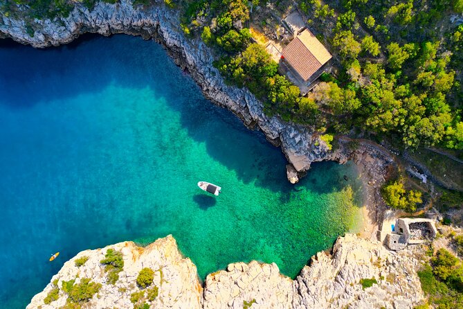 Half-day Speedboat Tour: Explore Hidden Gems of Hvar Island - Inclusions