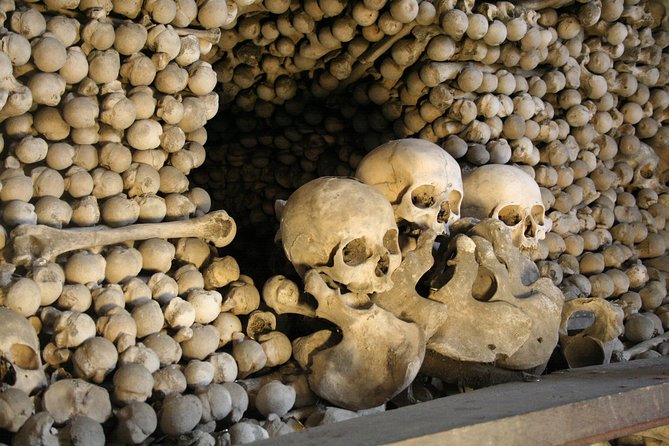 Half-Day Trip to Kutna Hora+Bone Church With Free Time Fromprague - Discovering Kutna Horas Architecture