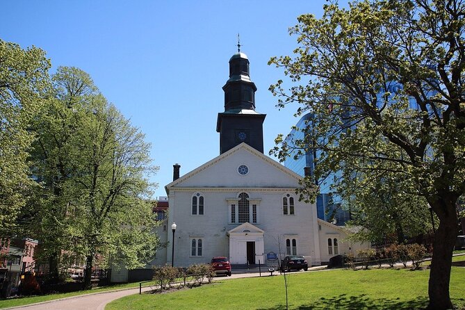 Halifax Self-Guided Audio Tour - Meeting and Pickup