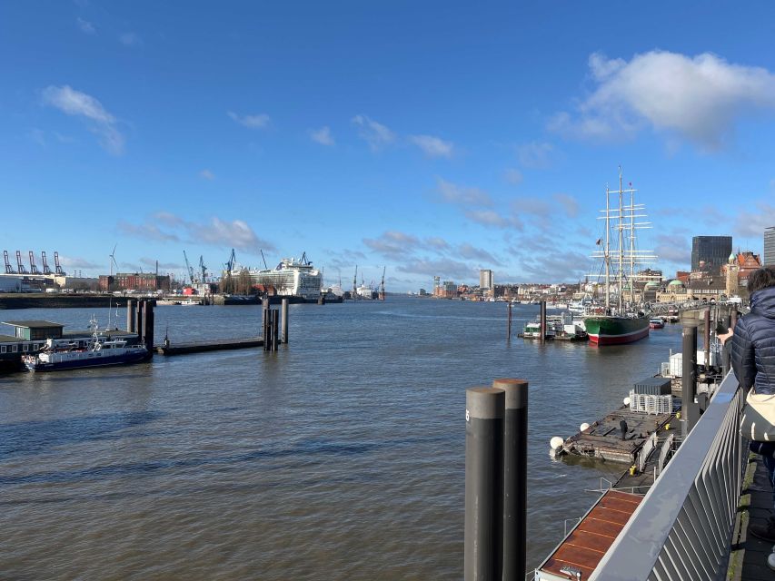 Hamburg: Historical Highlights Self-Guided Audio Tour - Exploring Historical Highlights