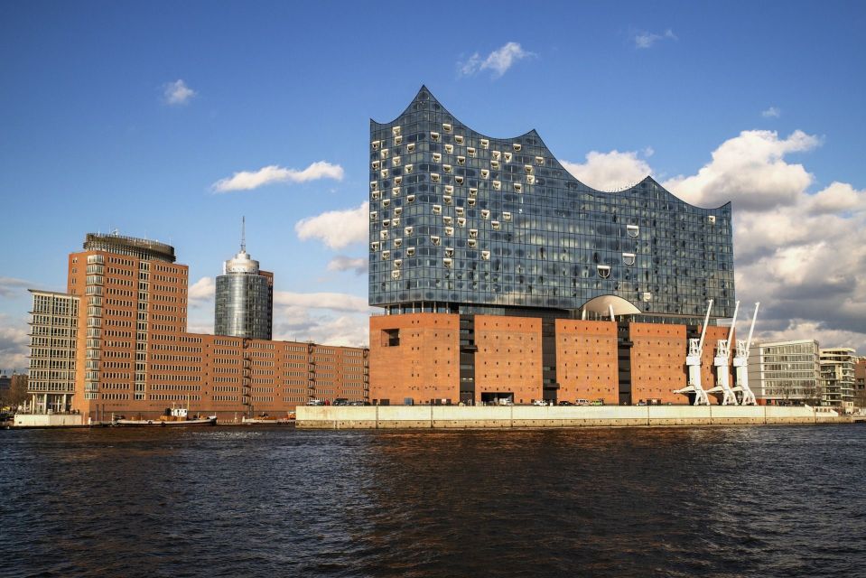 Hamburg: Private Guided Walking Tour - Reconstructed City Halls Beauty and History